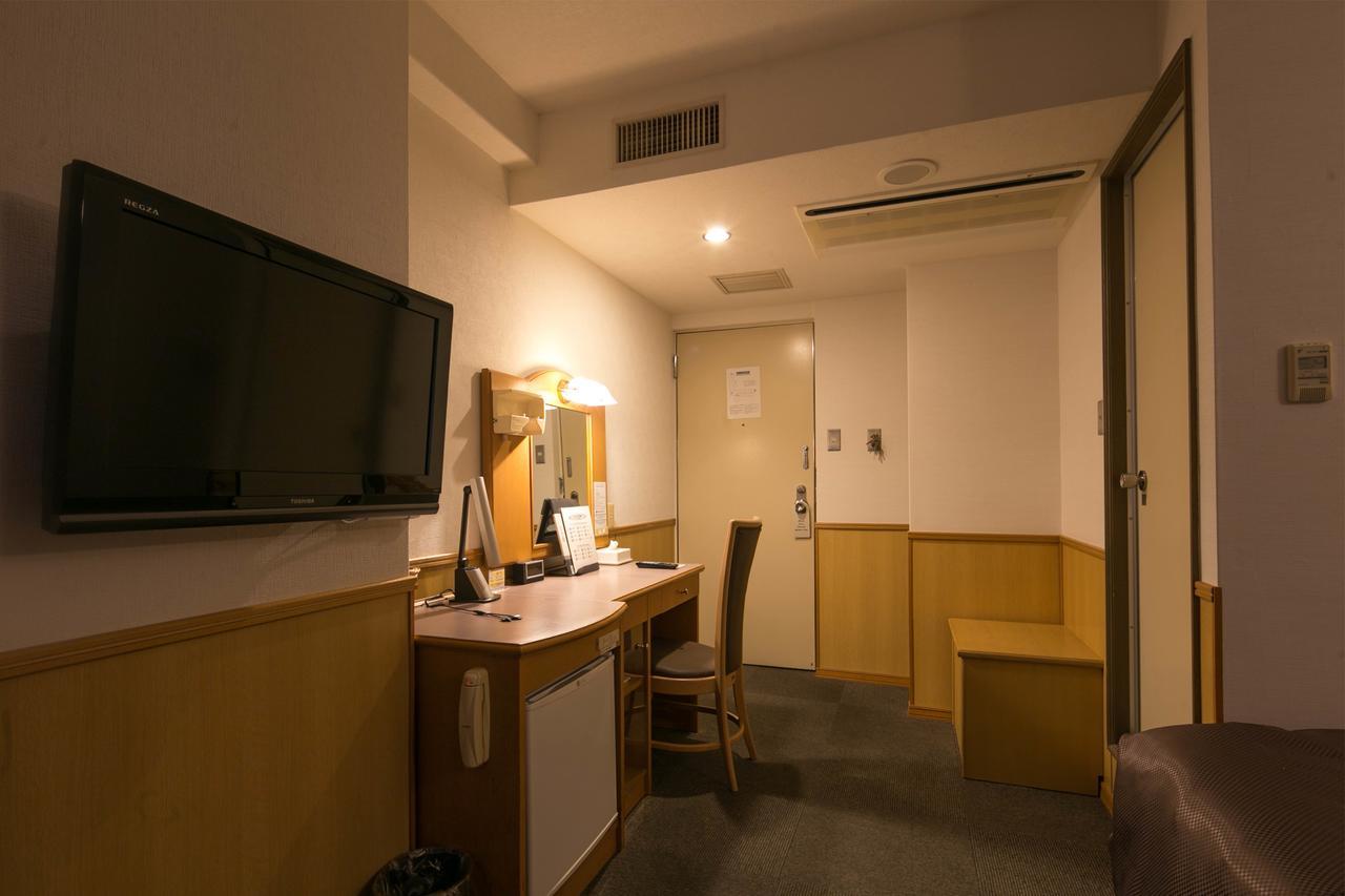 Miyakonojo Green Hotel מראה חיצוני תמונה