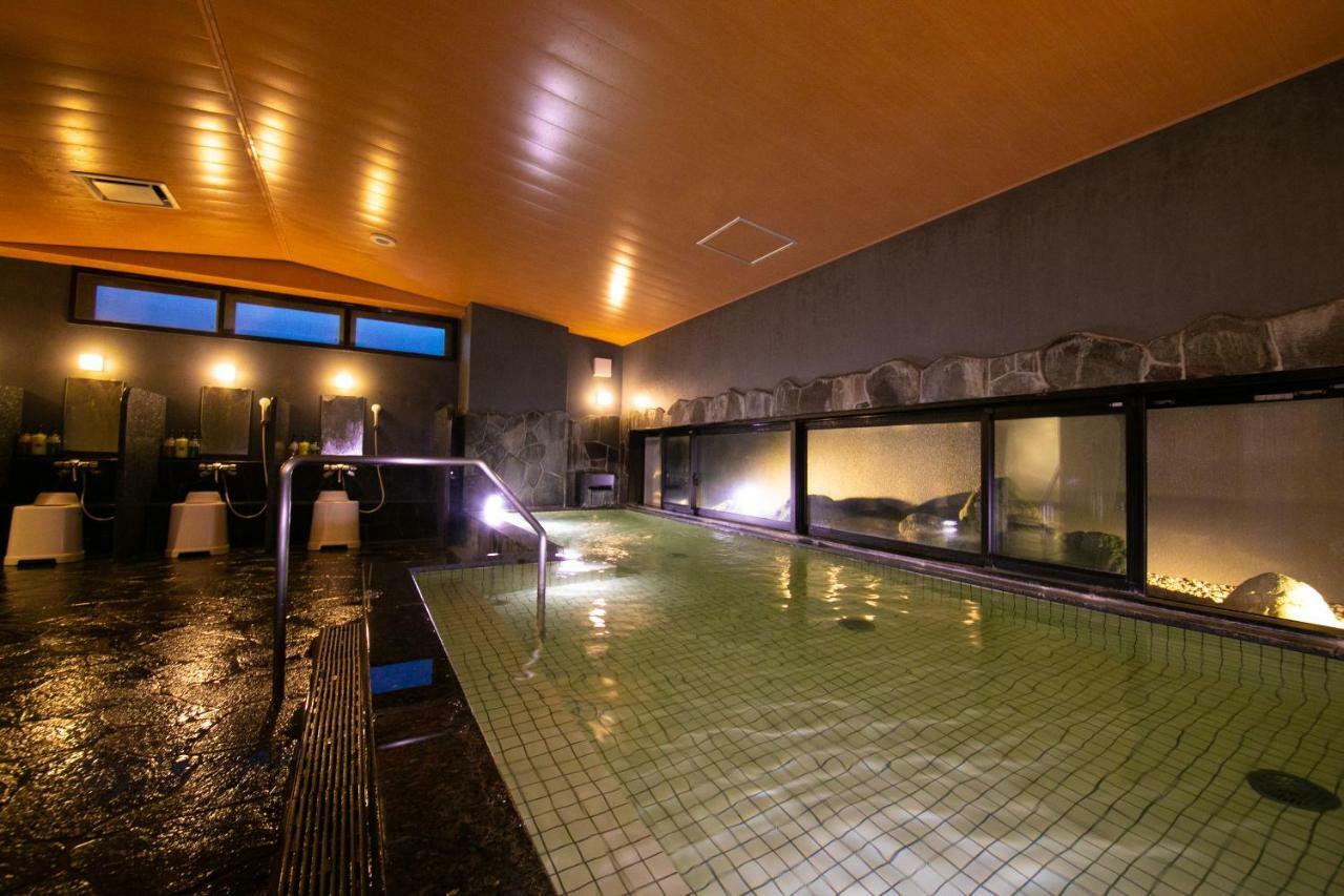 Miyakonojo Green Hotel מראה חיצוני תמונה